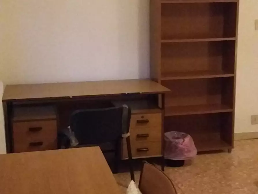 Immagine 5 di Camera in affitto  in Via Luca Pacioli a Pisa