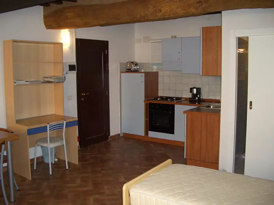 Immagine 2 di Appartamento in affitto  in Via Vallerozzi a Siena