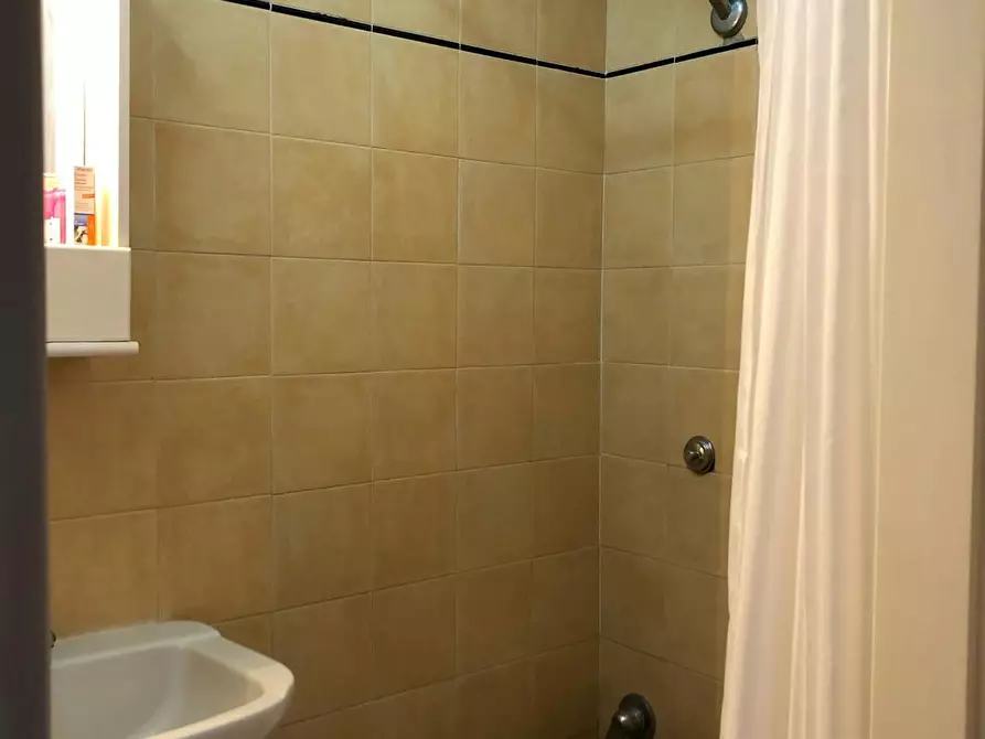 Immagine 6 di Appartamento in affitto  in Via Vallerozzi a Siena