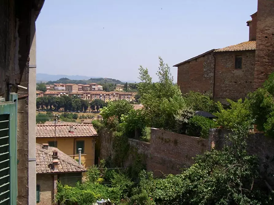 Immagine 6 di Appartamento in affitto  in Via Vallerozzi a Siena