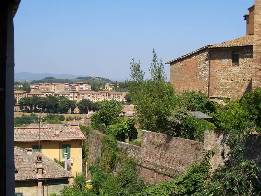 Immagine 7 di Appartamento in affitto  in Via Vallerozzi a Siena