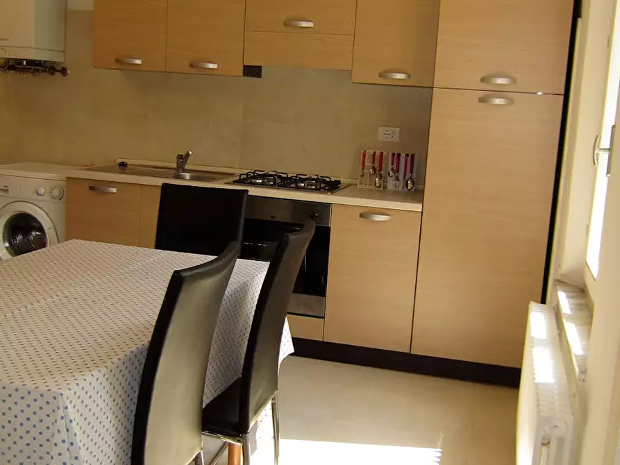 Immagine 5 di Camera in affitto  in Via Pignatello a Siena