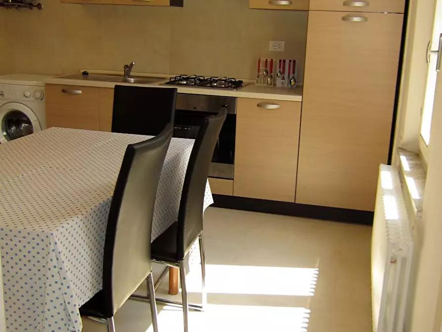 Immagine 2 di Camera in affitto  in Via del Pignattello a Siena