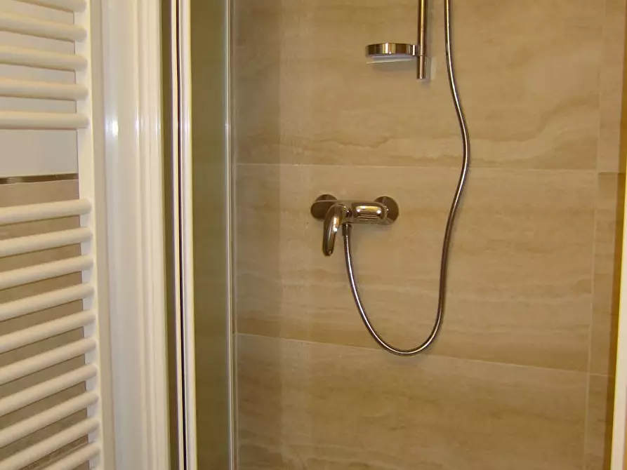 Immagine 6 di Camera in affitto  in Via del Pignattello a Siena