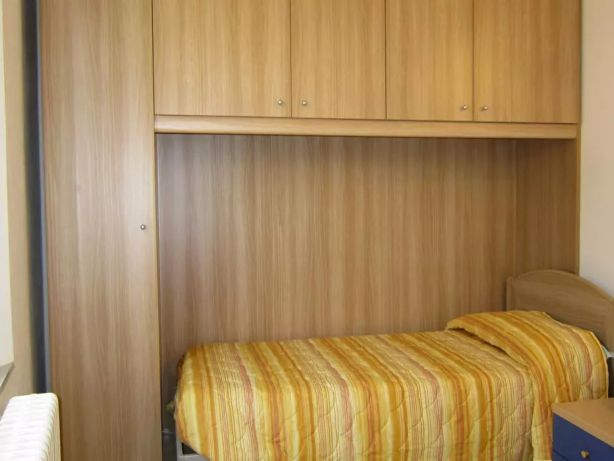 Immagine 10 di Camera in affitto  in Via Pignatello a Siena