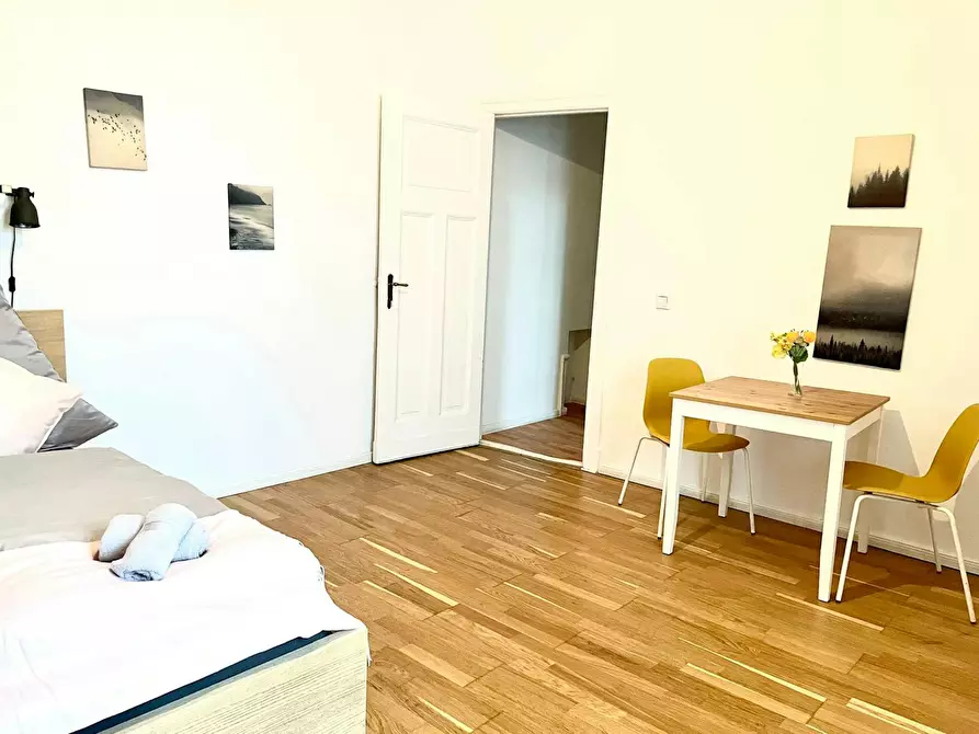 Immagine 5 di Appartamento in affitto  in Glasgower Straße a Berlin