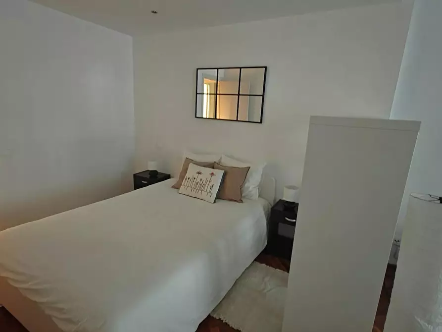 Immagine 10 di Appartamento in affitto  in Calle de Recoletos a Madrid