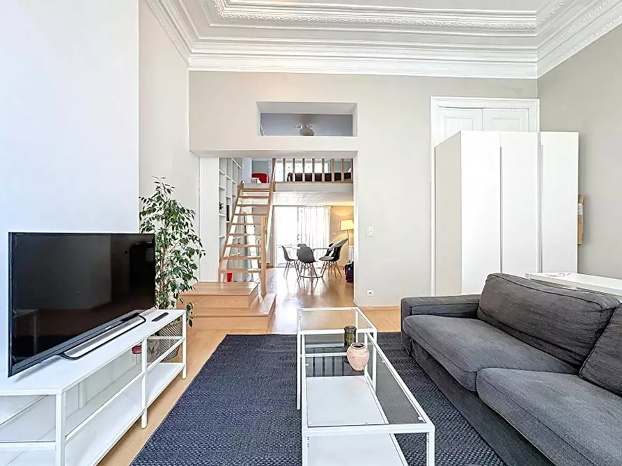 Immagine 2 di Appartamento in affitto  in Rue Lens a Ixelles