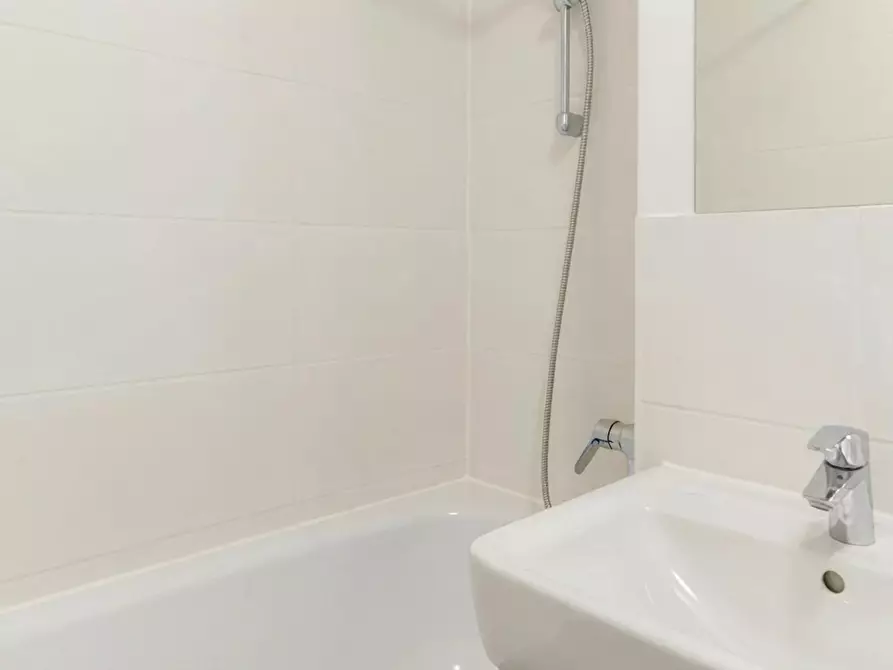 Immagine 9 di Camera in affitto  in Charlottenstraße a Berlin Kreuzberg