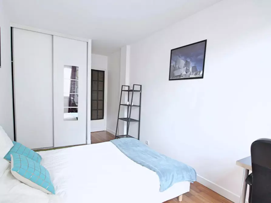 Immagine 2 di Camera in affitto  in Rue de Clignancourt a Paris 18