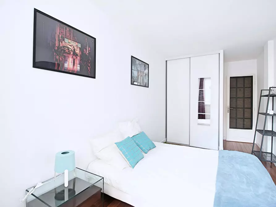 Immagine 3 di Camera in affitto  in Rue de Clignancourt a Paris 18