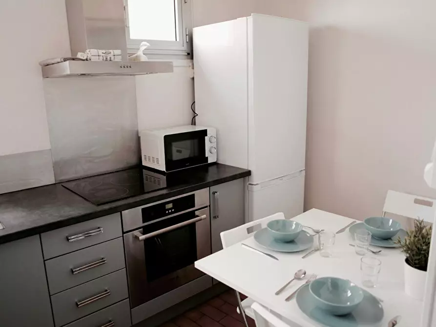 Immagine 7 di Camera in affitto  in Avenue des Minimes a Toulouse