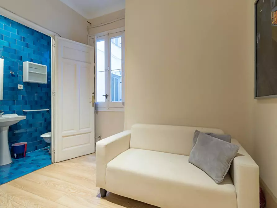 Immagine 10 di Camera in affitto  in Calle de Narváez a Madrid