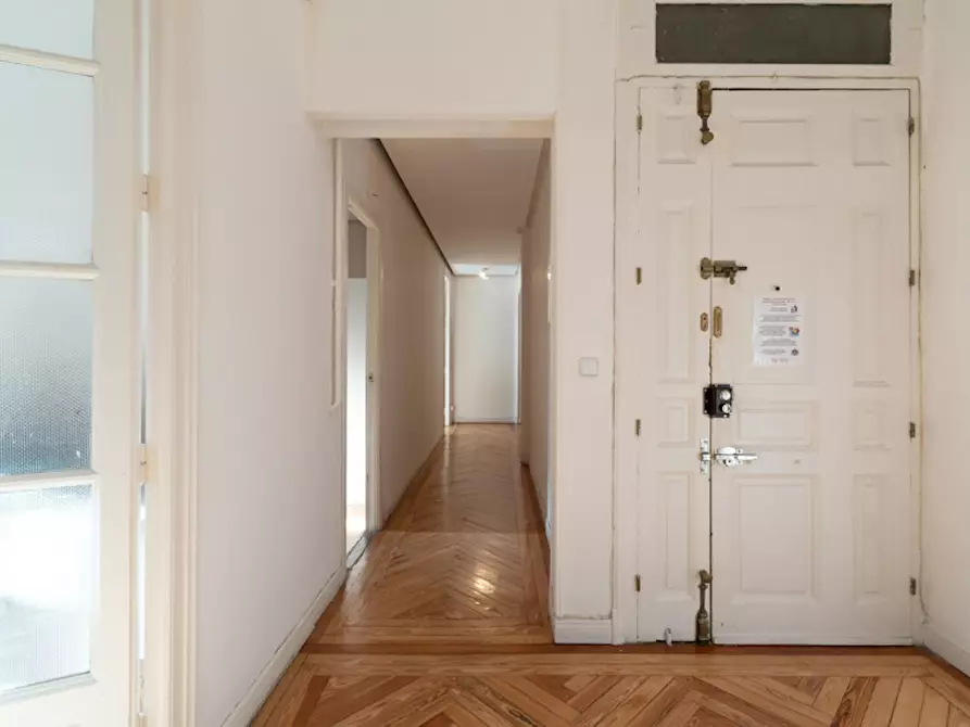 Immagine 6 di Camera in affitto  in Calle de Narváez a Madrid