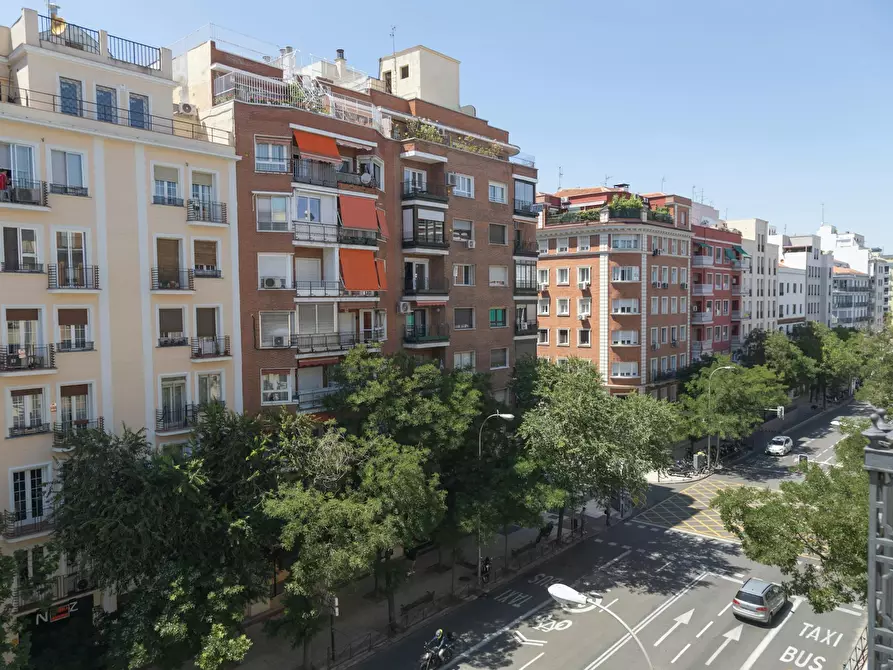 Immagine 7 di Camera in affitto  in Calle de Narváez a Madrid