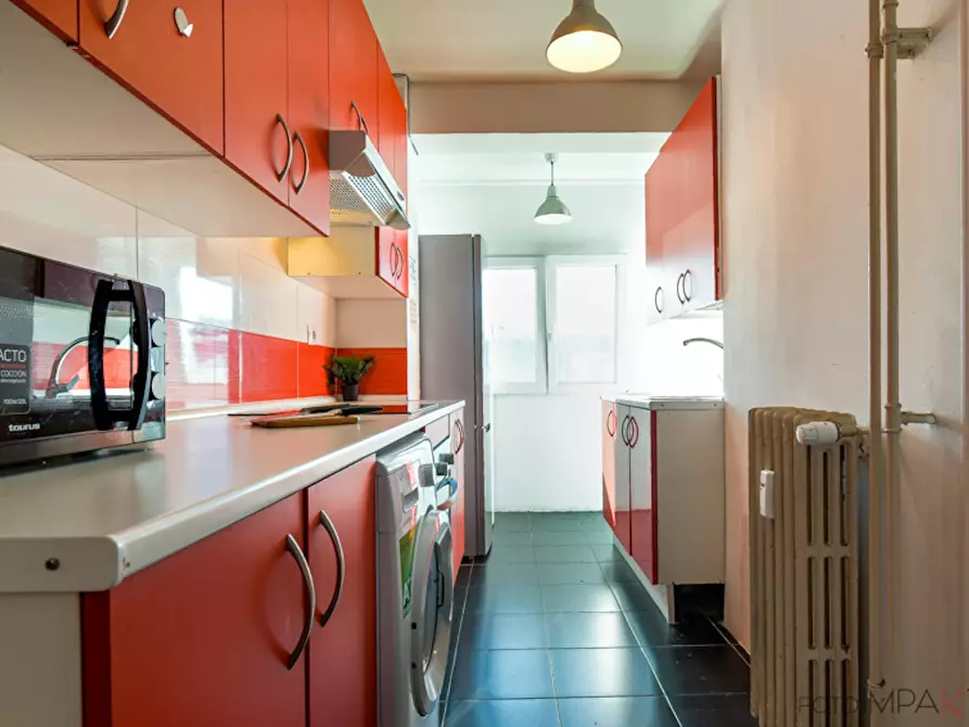 Immagine 10 di Camera in affitto  in Calle de Alcocer a Madrid