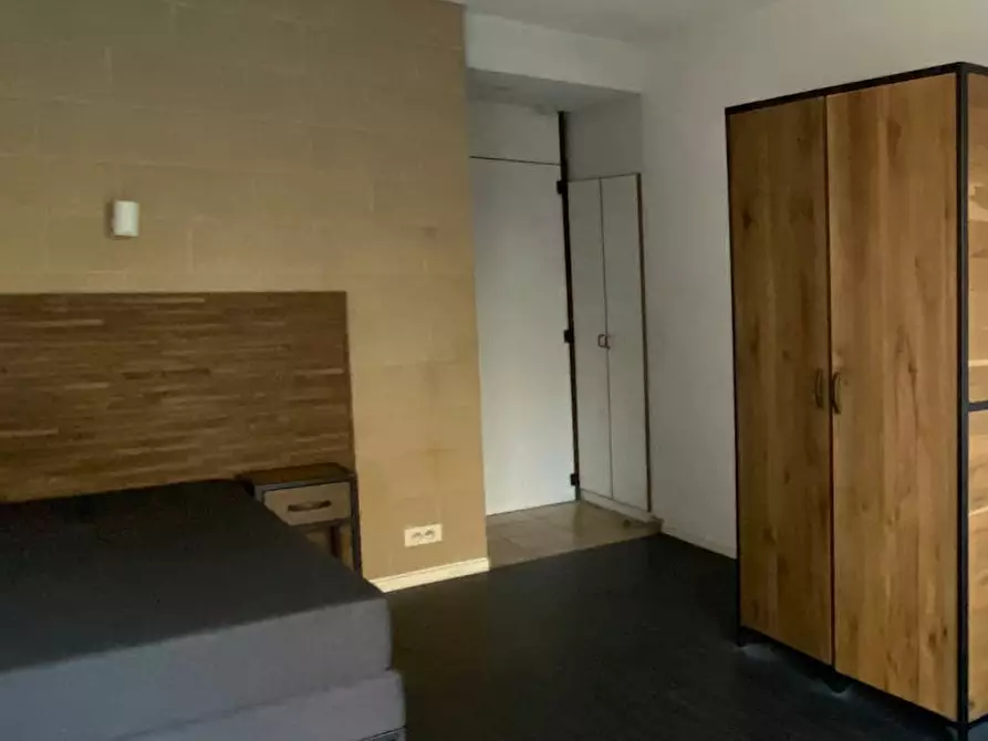 Immagine 3 di Camera in affitto  in Rue Berckmans a Saint-Gilles