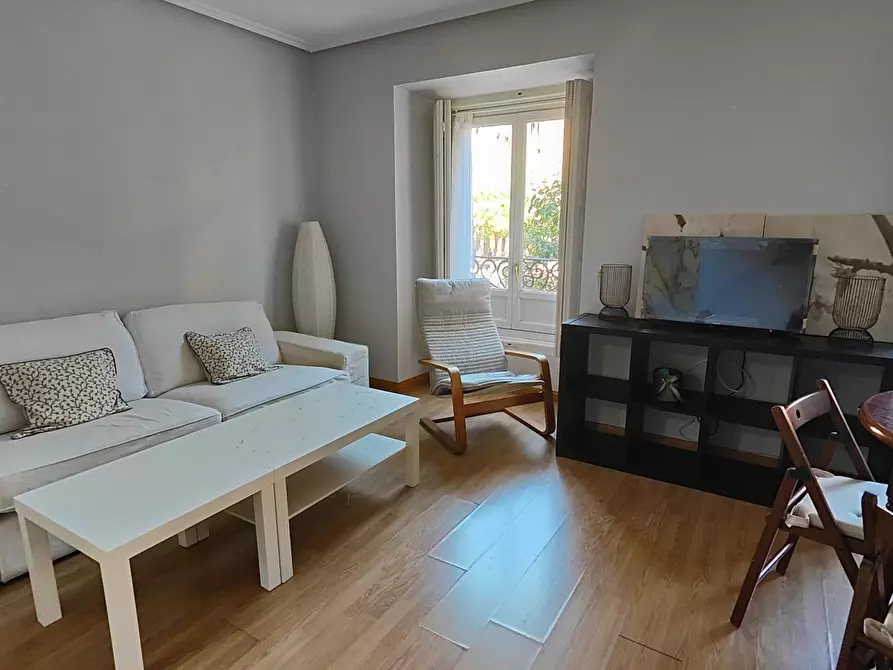 Immagine 7 di Appartamento in affitto  in Calle de Fuencarral a Madrid
