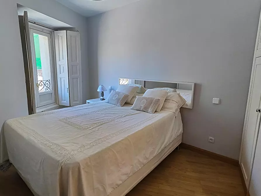 Immagine 9 di Appartamento in affitto  in Calle de Fuencarral a Madrid
