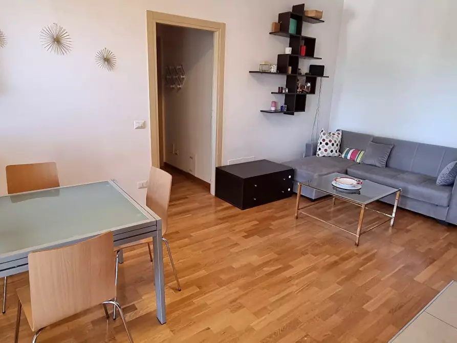 Immagine 2 di Appartamento in affitto  in Via Nino Bixio a Siena