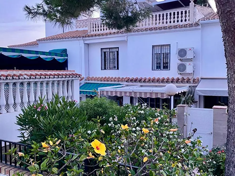 Immagine 4 di Camera in affitto  in Urbanización Balcón de Málaga a La Araña