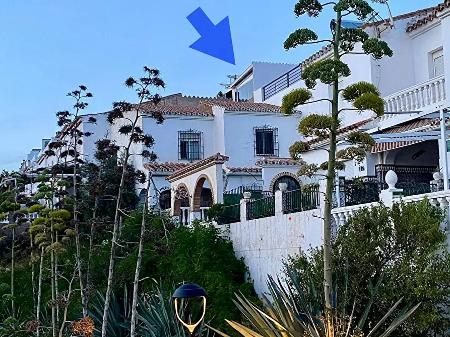 Immagine 1 di Camera in affitto  in Urbanización Balcón de Málaga a La Araña