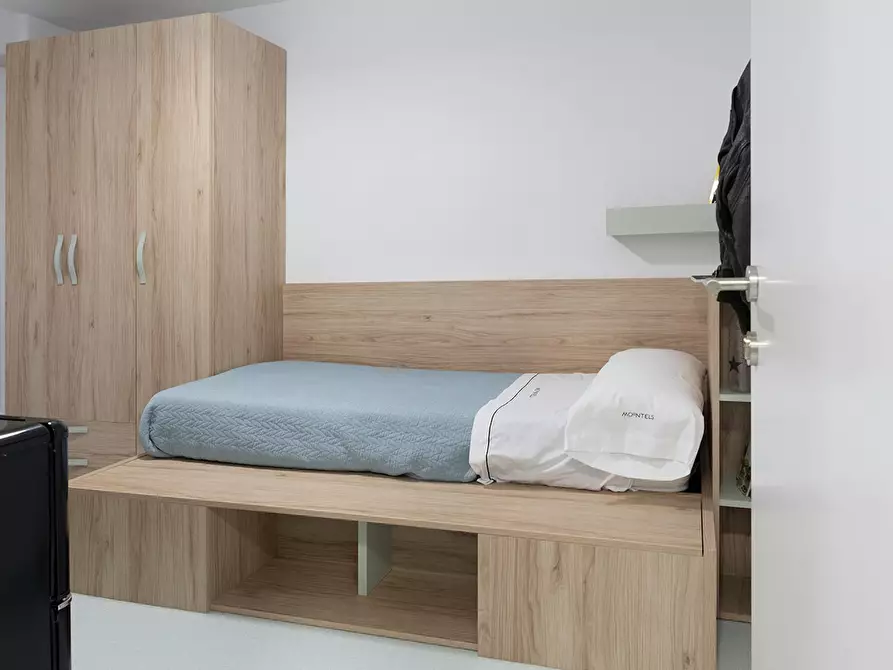 Immagine 3 di Camera in affitto  in Calle Ribera a Valencia