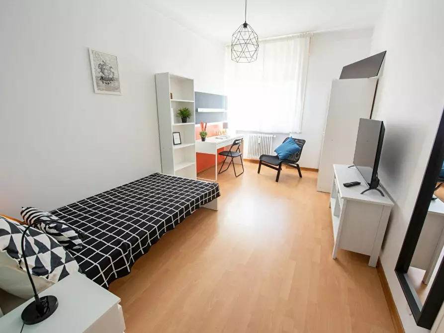 Immagine 3 di Camera in affitto  in Viale Volontari della Libertà a Udine