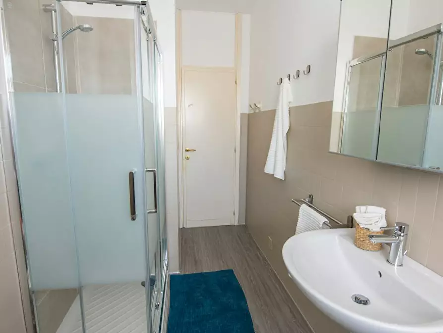 Immagine 5 di Camera in affitto  in Viale Volontari della Libertà a Udine