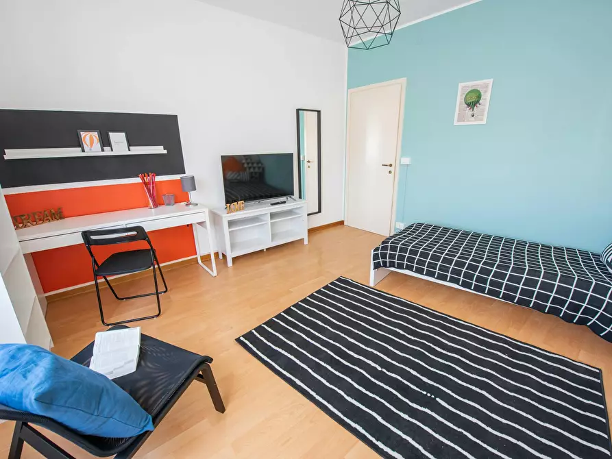 Immagine 2 di Camera in affitto  in Viale Volontari della Libertà a Udine