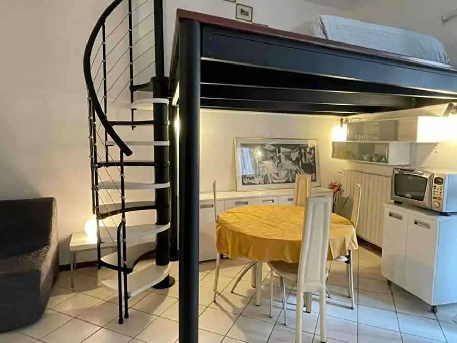 Immagine 3 di Appartamento in affitto  in Via Giulio e Corrado Venini a Milano