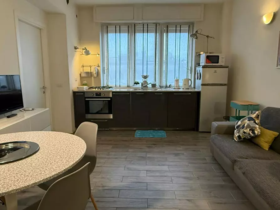 Immagine 2 di Appartamento in affitto  in Via Beldiletto a Milano
