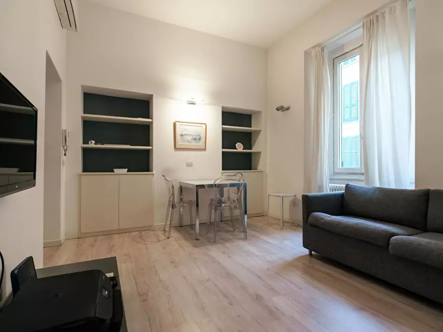 Immagine 2 di Appartamento in affitto  in Via Pontaccio a Milano