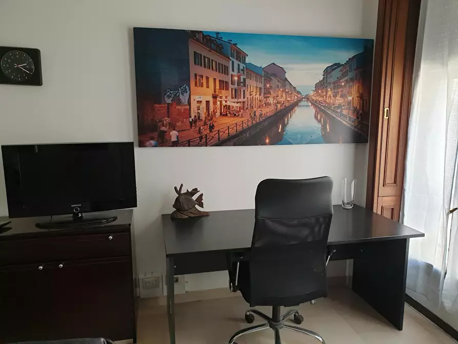 Immagine 6 di Appartamento in affitto  in Via dei Piatti a Milano