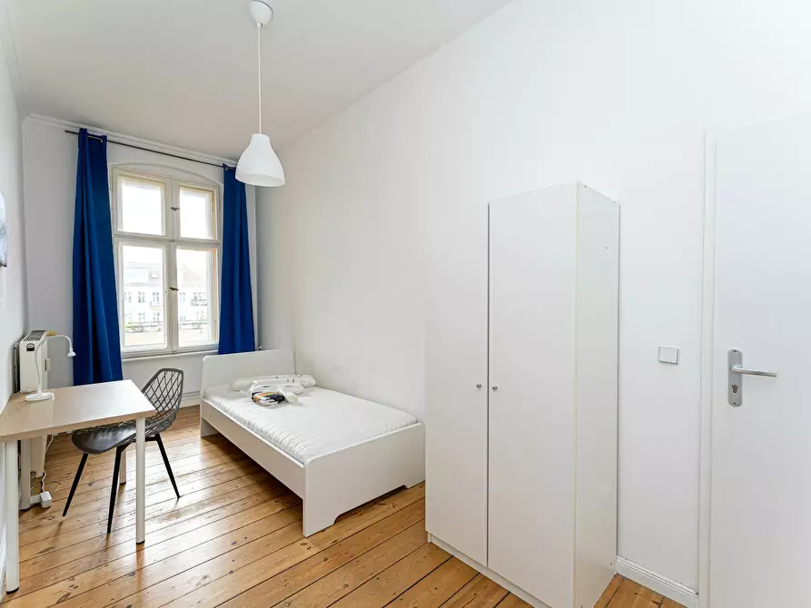 Immagine 2 di Camera in affitto  in Wisbyer Straße a Berlin