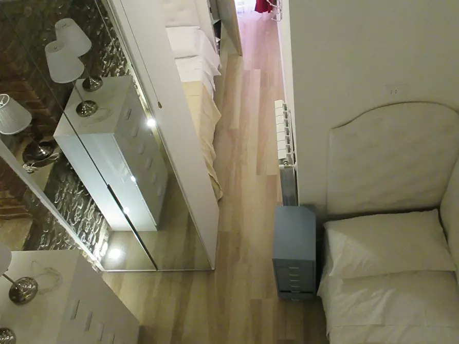 Immagine 5 di Camera condivisa in affitto  in Via dei Serragli a Firenze