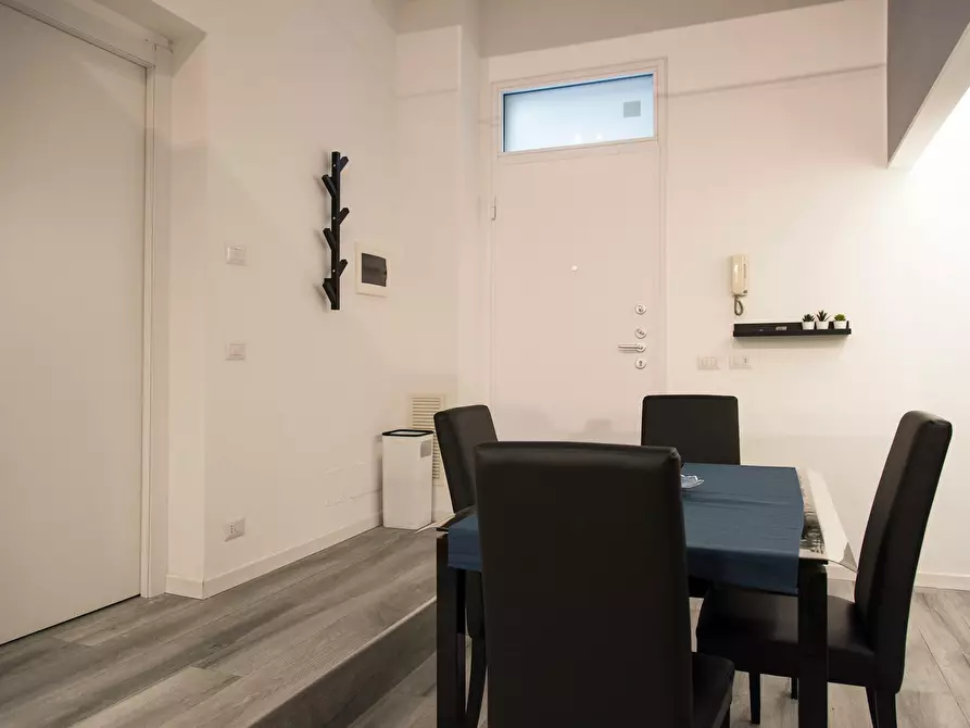 Immagine 8 di Appartamento in affitto  in Via Ariberto a Milano