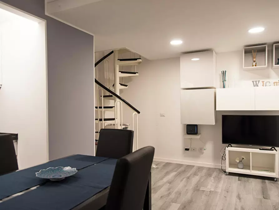 Immagine 7 di Appartamento in affitto  in Via Ariberto a Milano