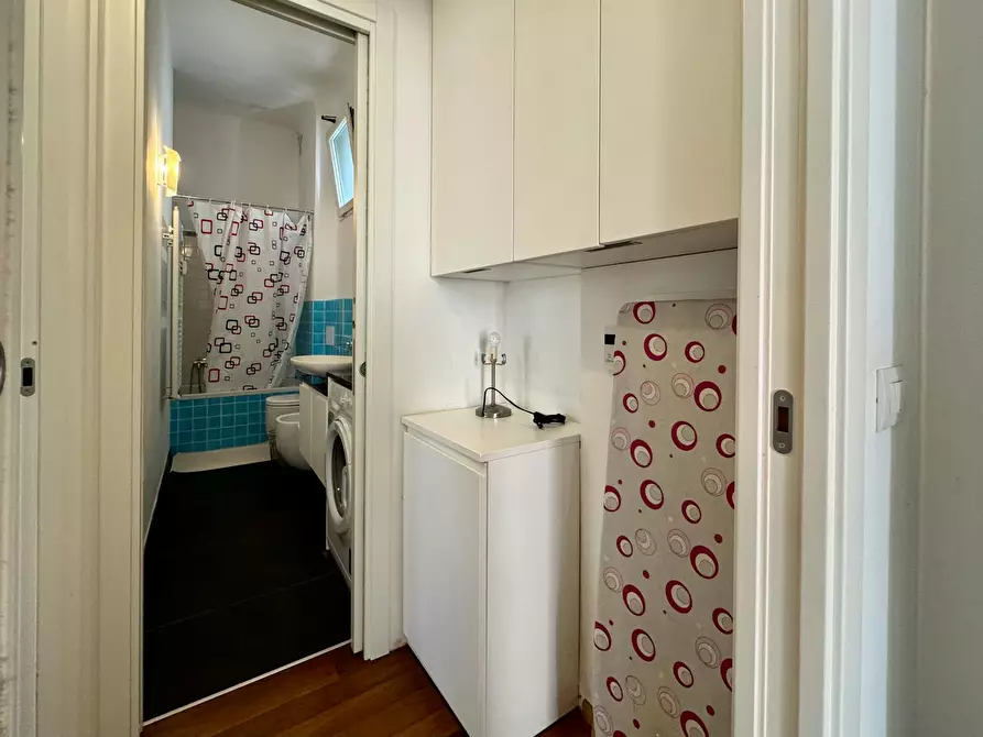 Immagine 10 di Appartamento in affitto  in Via Giambellino a Milano