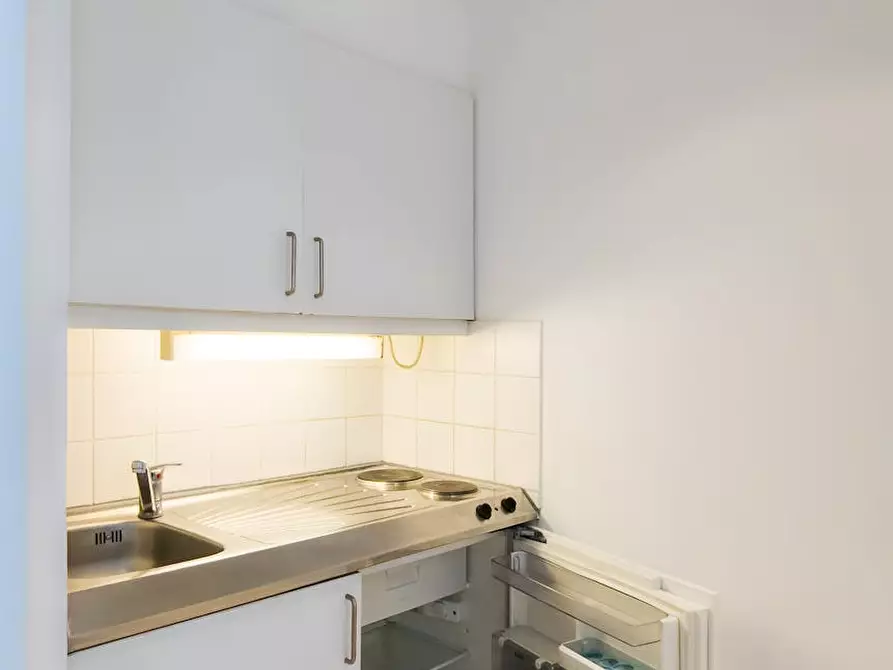 Immagine 9 di Appartamento in affitto  in Osnabrücker Straße a Berlin