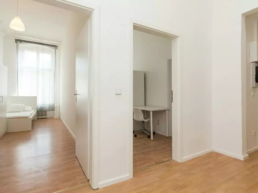 Immagine 8 di Camera in affitto  in Mehringdamm a Berlin Kreuzberg