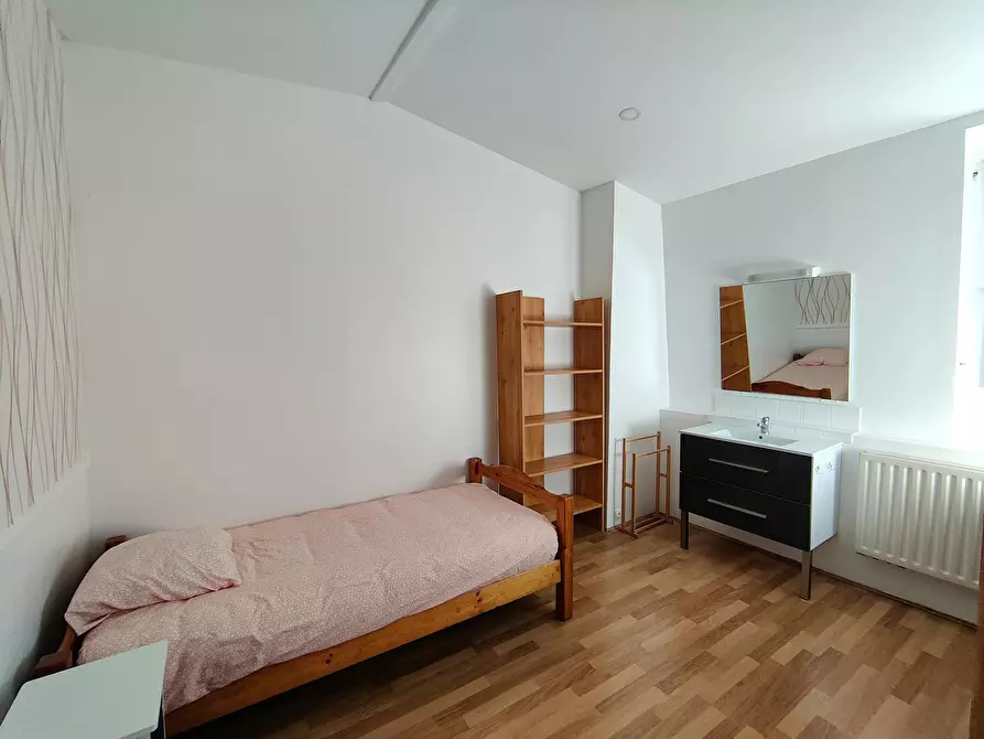 Immagine 3 di Camera in affitto  in Rue du Barœul a Mons-en-Barœul