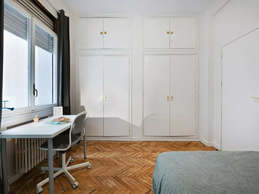 Immagine 5 di Camera in affitto  in Calle de Alcalá a Madrid