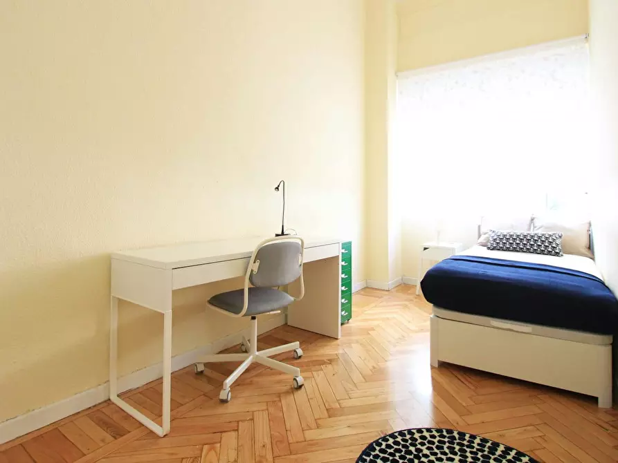 Immagine 3 di Camera in affitto  in Calle de Amado Nervo a Madrid