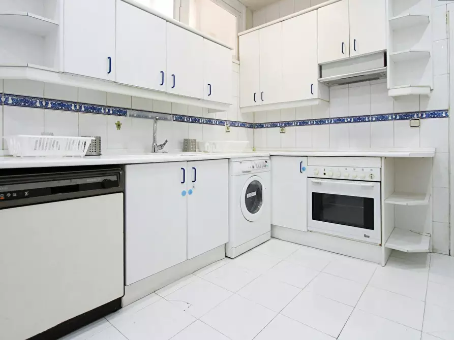 Immagine 4 di Camera in affitto  in Calle de Amado Nervo a Madrid