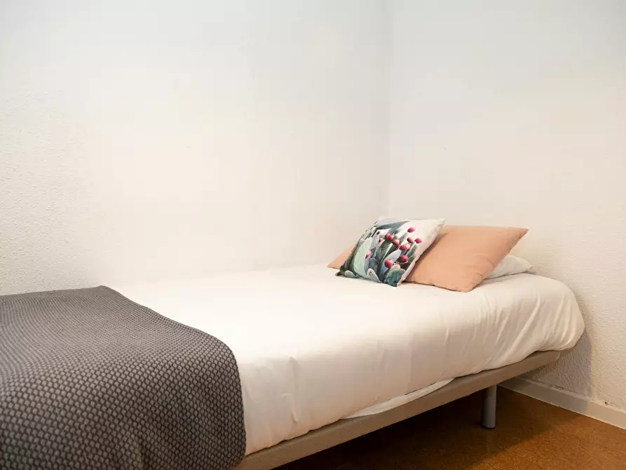 Immagine 1 di Camera in affitto  in Avenida de Bruselas a Madrid