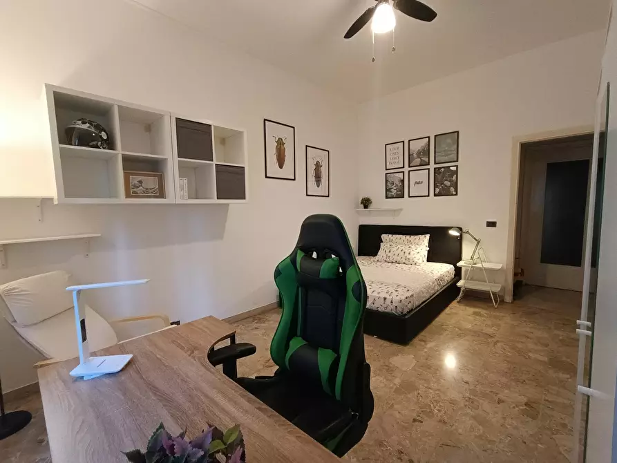 Immagine 2 di Camera in affitto  in Viale Papiniano a Milano