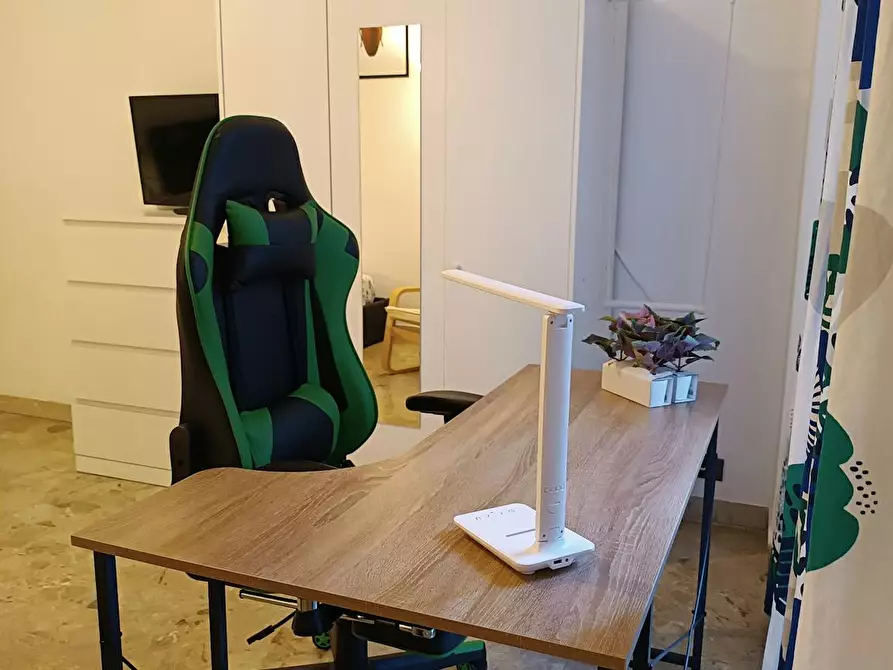 Immagine 7 di Camera in affitto  in Viale Papiniano a Milano