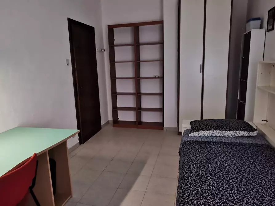 Immagine 3 di Camera in affitto  in Via Spartaco Carlini a Pisa