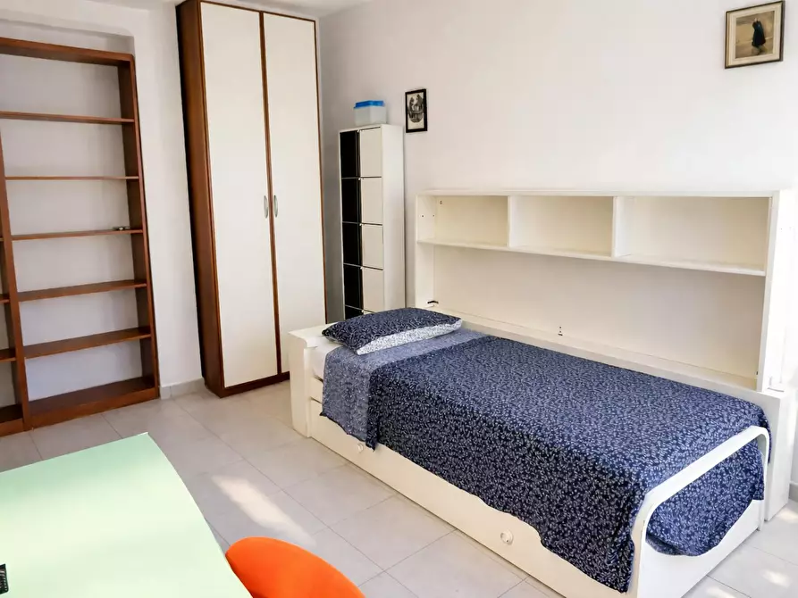 Immagine 3 di Camera in affitto  in Via Spartaco Carlini a Pisa